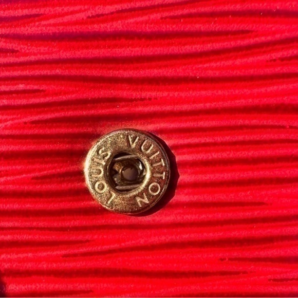 AUTHENTIC Louis Vuitton Malletier Epi Red Leather Elise Wallet - Picture 5 of 11